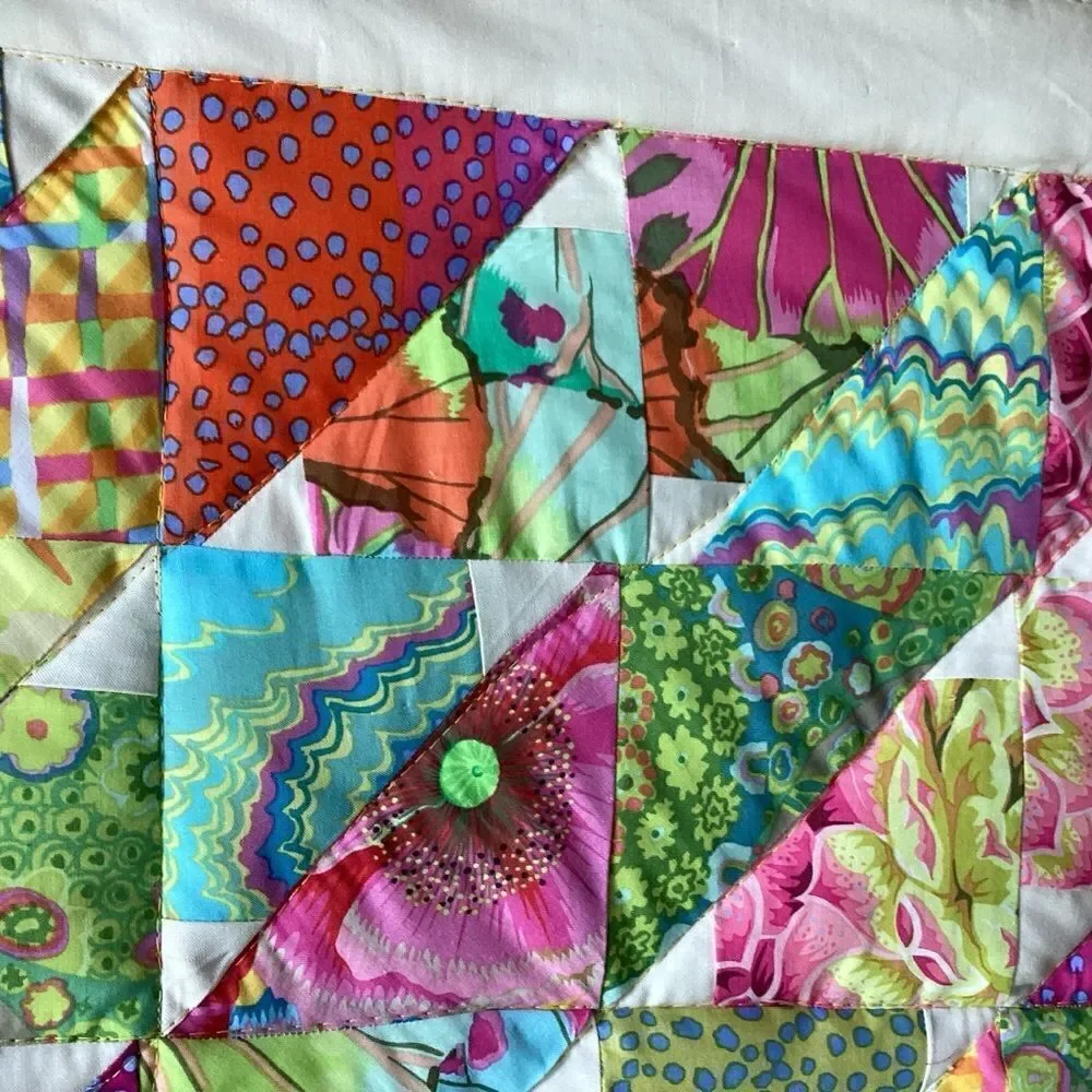 NWT. Kaffee Fassett Gorgeous Bright Florals Lap Quilt
